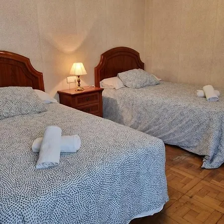Apartamento 140a Centrico En Gijon, Luminoso Y Amplio *